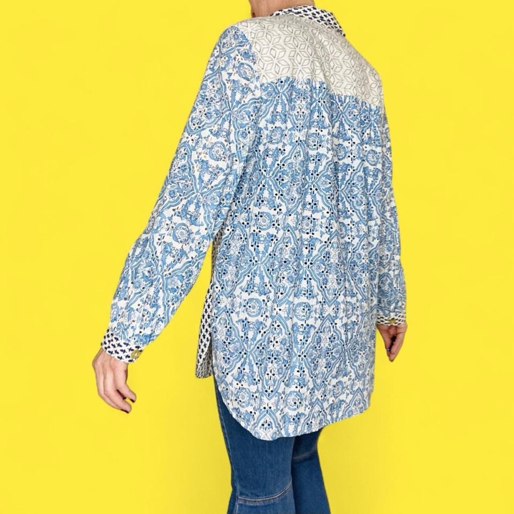 Soft Surroundings Blue & White Linen Eyelet Floral Embroidered Shirt - Picture 5 of 8